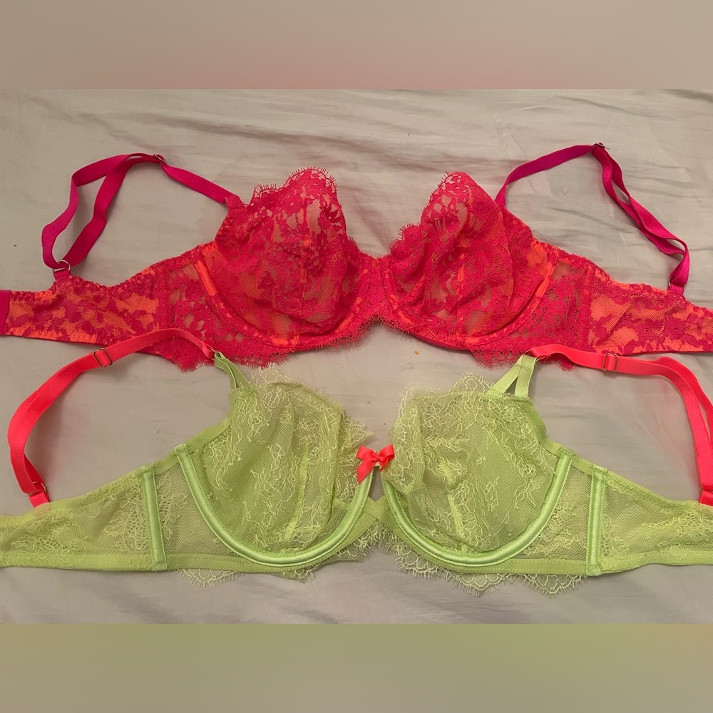BNWOT $100 Victorias Secret Fuchsia and Neon green lace bra lot 34D